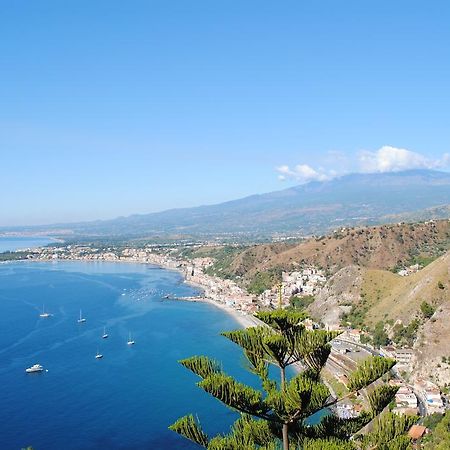 Tiziana Apartment Giardini Naxos Bilik gambar