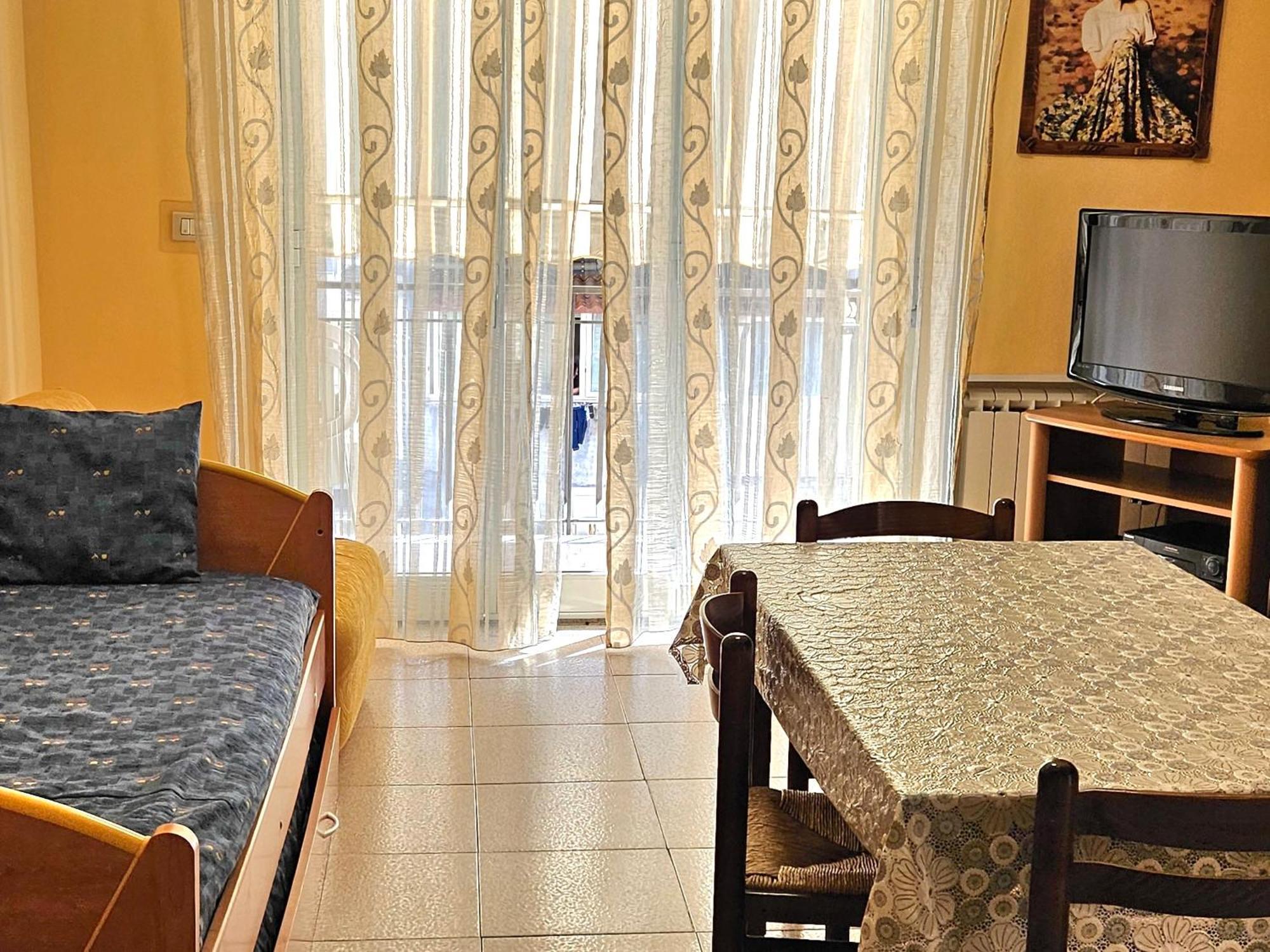 Tiziana Apartment Giardini Naxos Luaran gambar